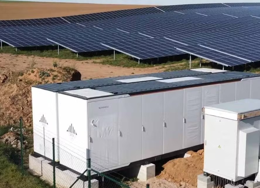 Baterias e combustível de aviação atraem a atenção do setor de energia em 2025